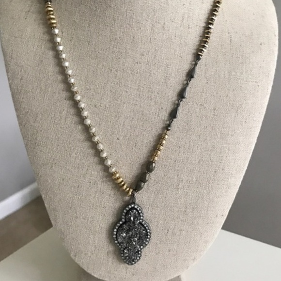 Stella & Dot | Mixed Metal Hematite Elegantly Edgy⚔️⚜️🌚Relic Pendant Nec… - Picture 8 of 10